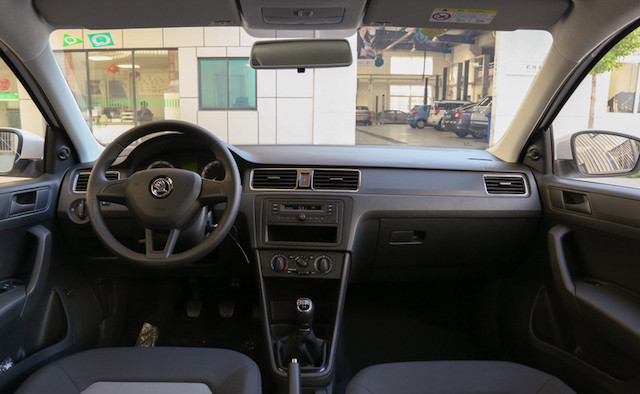 这几款合资车型值得考虑,这几款合资两厢车又降价