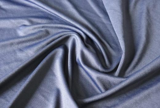 小心白白花了冤枉钱!双面羊绒呢大衣里含大量锦纶,显得超高档!