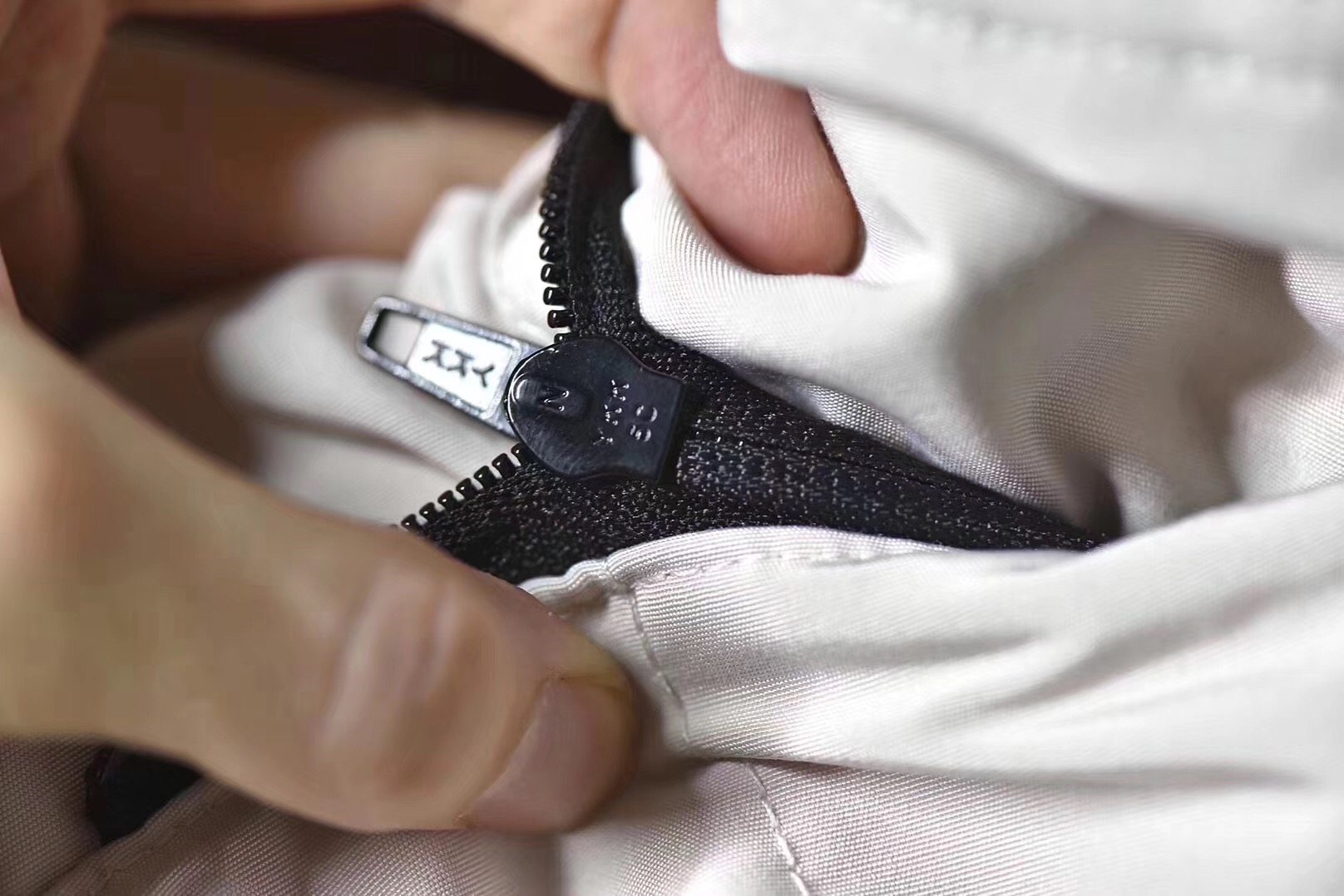 加拿大鹅绒canadagoose,加拿大鹅canadagoose羽绒服女