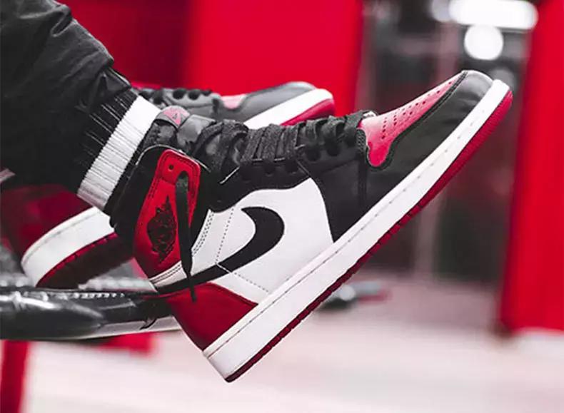 为什么aj同一款鞋差价好几百,为什么aj1两双不一样