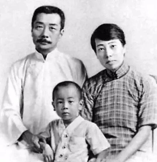 40张照片卡点回忆节奏快,那些惊艳了时光的老照片