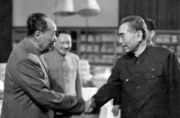 40张照片卡点回忆节奏快,那些惊艳了时光的老照片