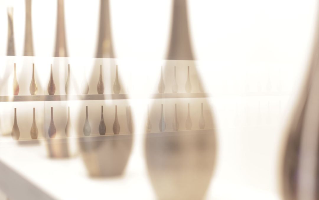 吴晓波对话折井宏司：你喜欢的“侘寂”美学器皿，出自这个IT男