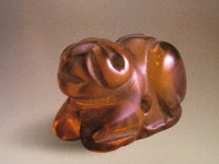 古玉塑料质感,黄色古玉一般什么材质