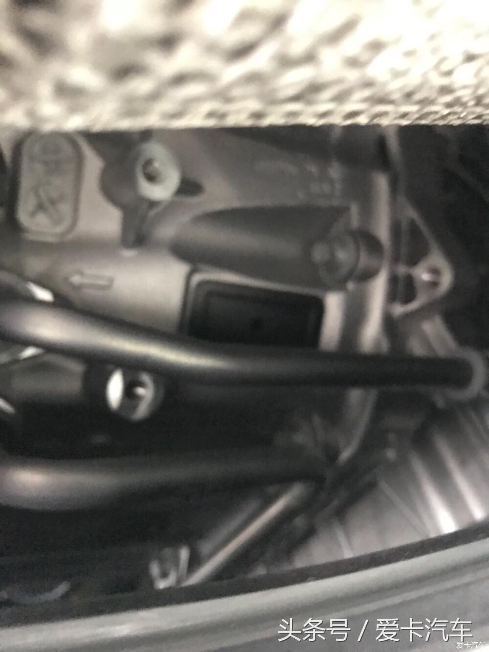 奔驰e级提车内饰棕色,奔驰e级提车作业