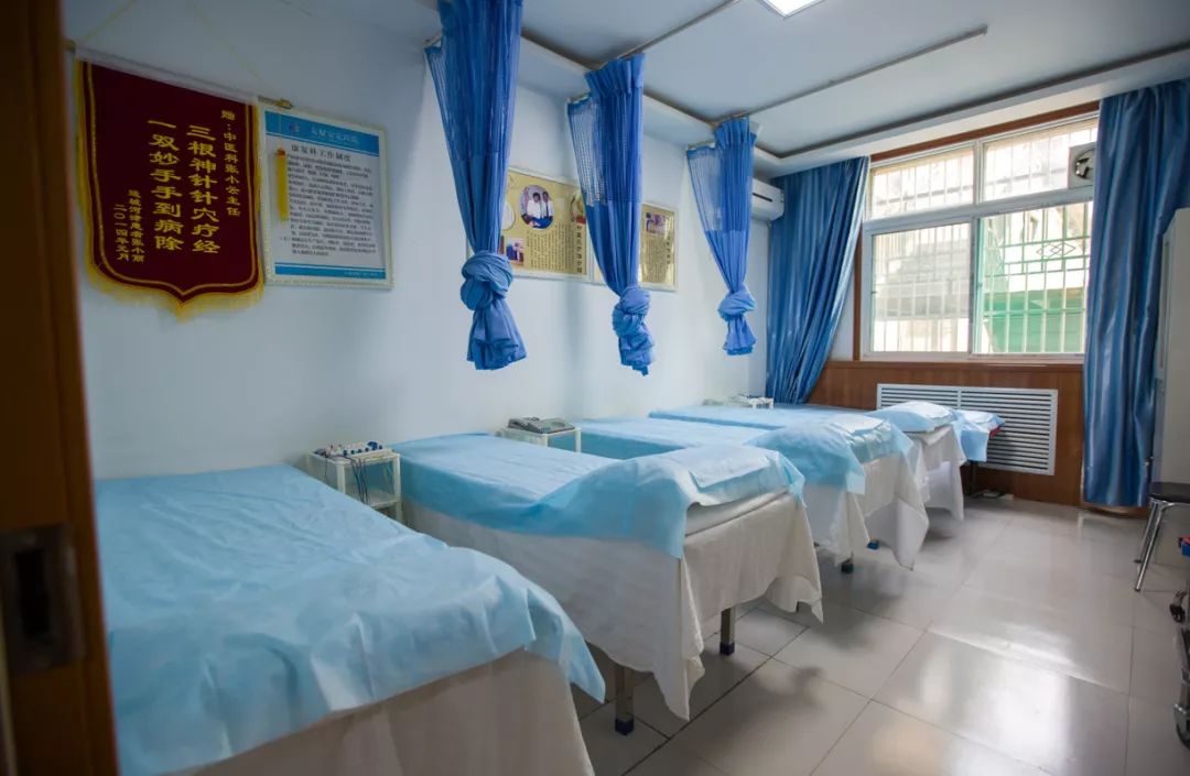 环境卫生整洁安全设施完备,环境整洁安静卫生设施完善