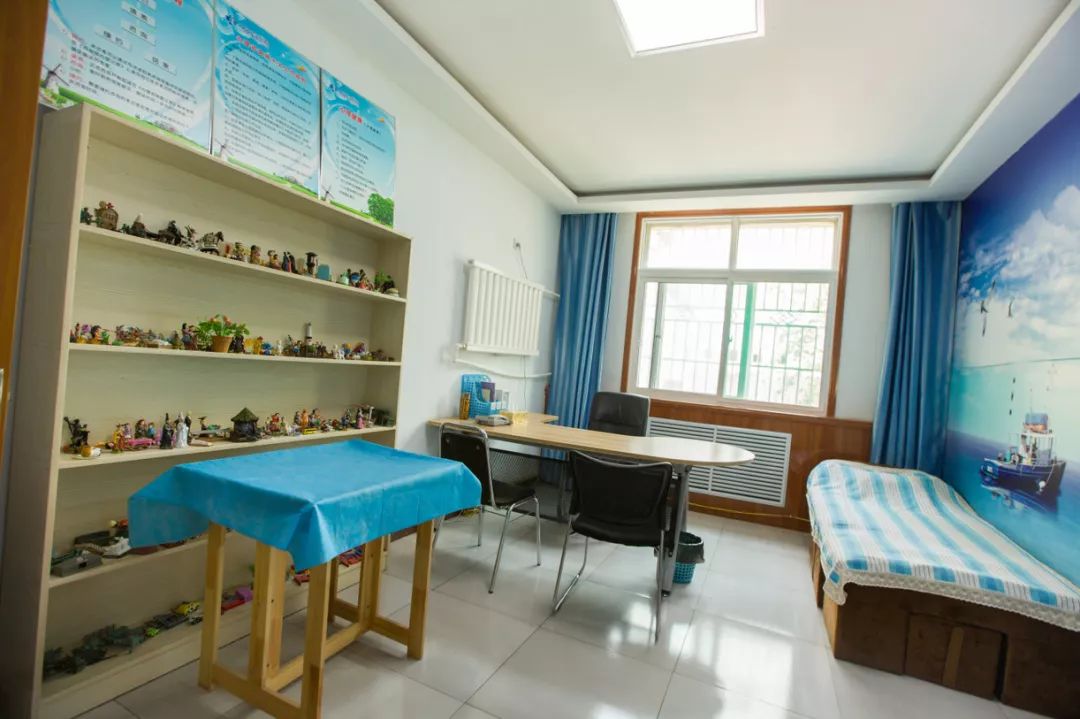 环境卫生整洁安全设施完备,环境整洁安静卫生设施完善