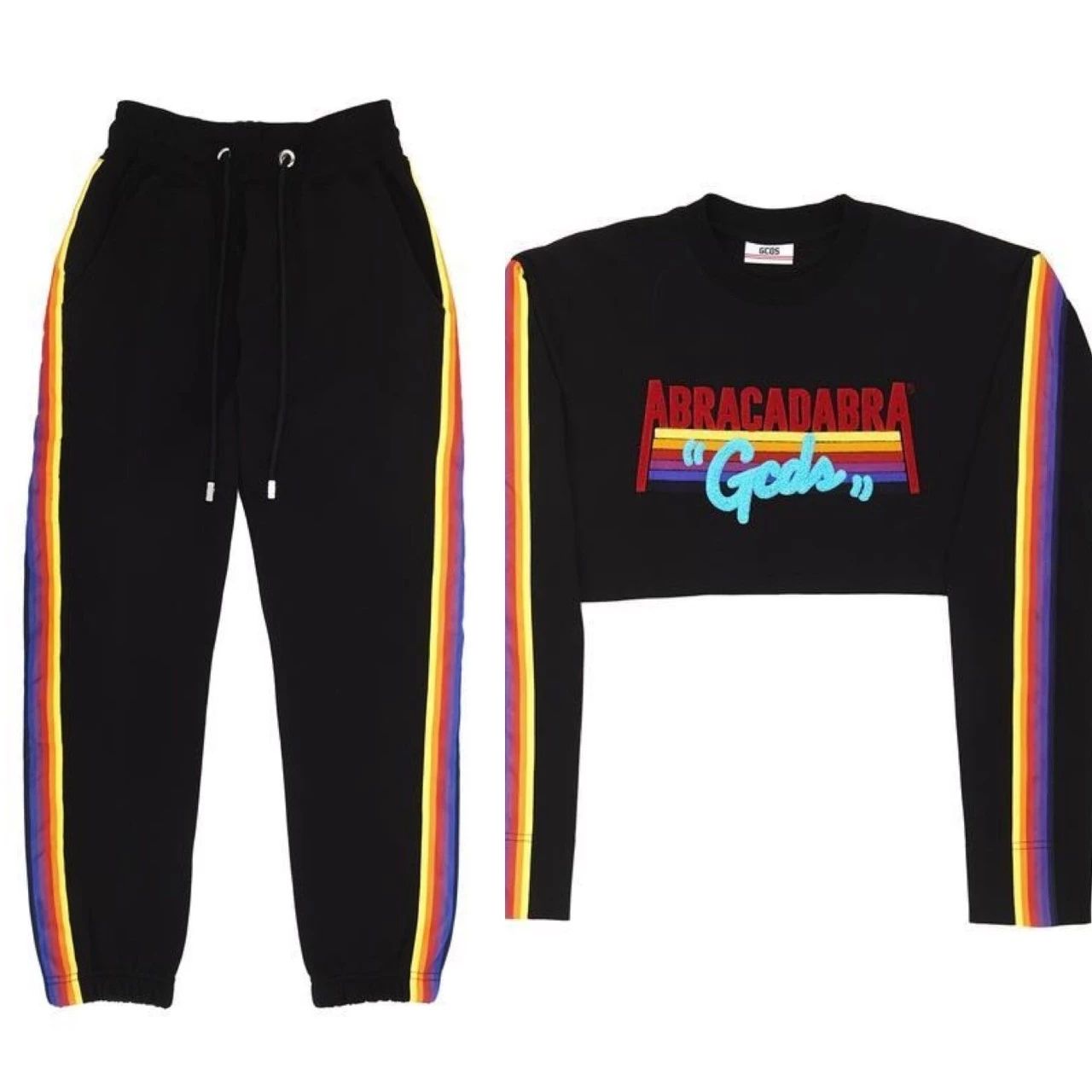 周冬雨穿牛油果绿连衣裙,周冬雨穿芭莎裙