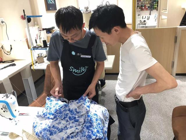 周冬雨和赵丽颖穿衣,周冬雨赵丽颖私服