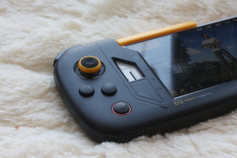 飞智黄蜂手柄吃鸡视频,飞智黄蜂游戏手柄推荐