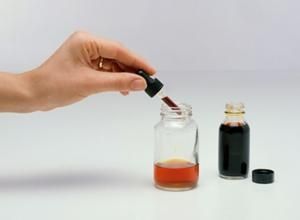 刀伤口用碘伏还是用碘酒消毒好,酒精碘酒红药水哪个消毒方法好