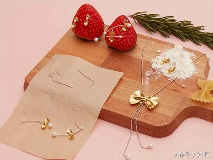 朱一龙装饰品,朱一龙人生大事同款手镯