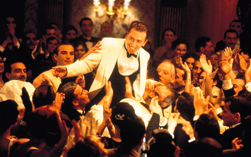 《海上钢琴师》：沉浸在自己的音乐中，同时也禁锢在自己的世界里