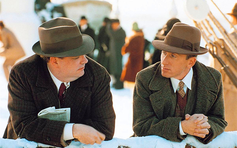 《海上钢琴师》：沉浸在自己的音乐中，同时也禁锢在自己的世界里