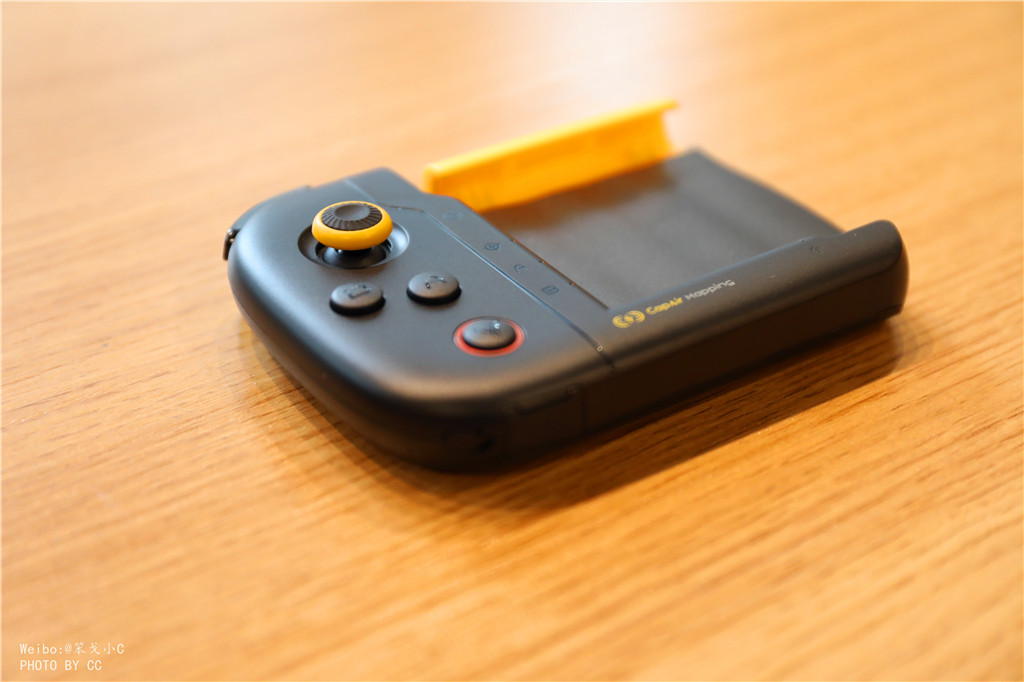 蓝牙手柄能实现流畅吃鸡,无需蓝牙吃鸡手柄推荐