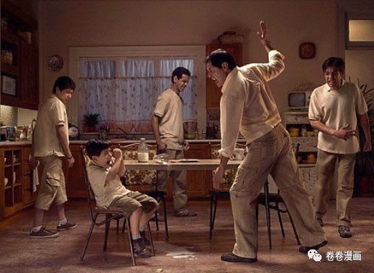 挨打教育孩子纪录片,挨打的小孩教育视频