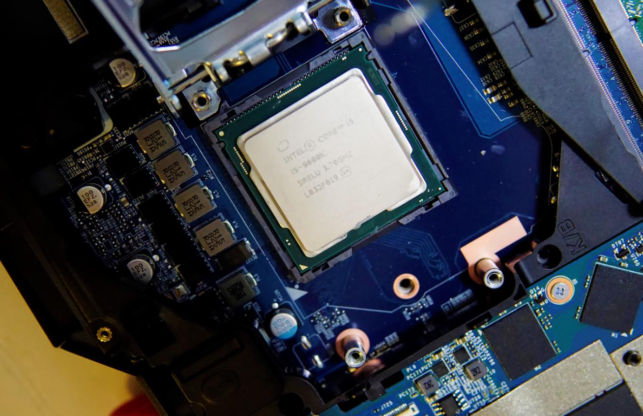 神舟gx8屏幕拆机,神舟笔记本gx8i5十代评测