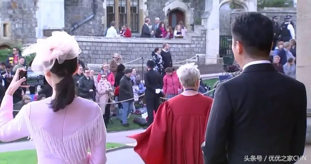 刘强东皇室婚礼,刘强东夫妇出席英国