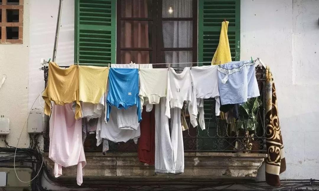 为什么建议不买烘干机,烘被子的烘干机有必要买吗