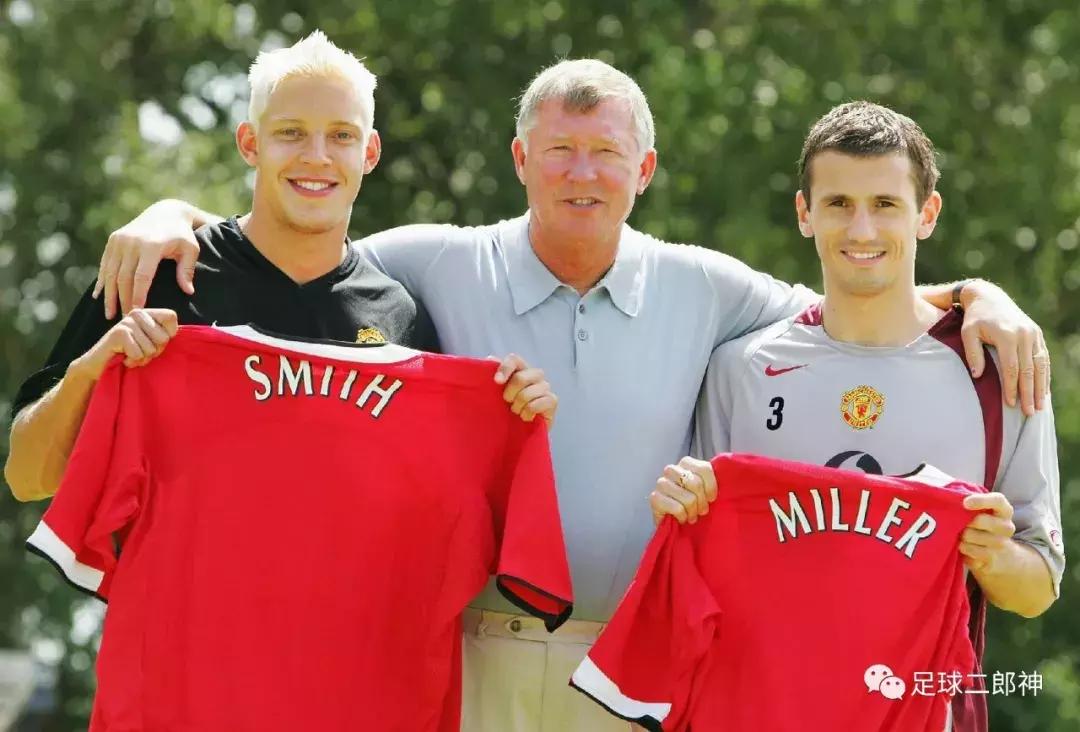 为曼联踢断腿的男人,为曼联付出一切的球员