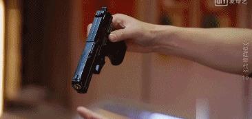 剧迷不忍韩进队长领便当何明翰《橙红年代》中诠释警察角色获赞