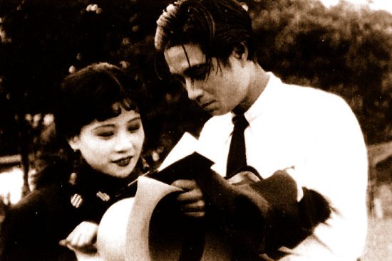 阮玲玉死前遭人掌掴是什么原因,阮玲玉死亡揭秘