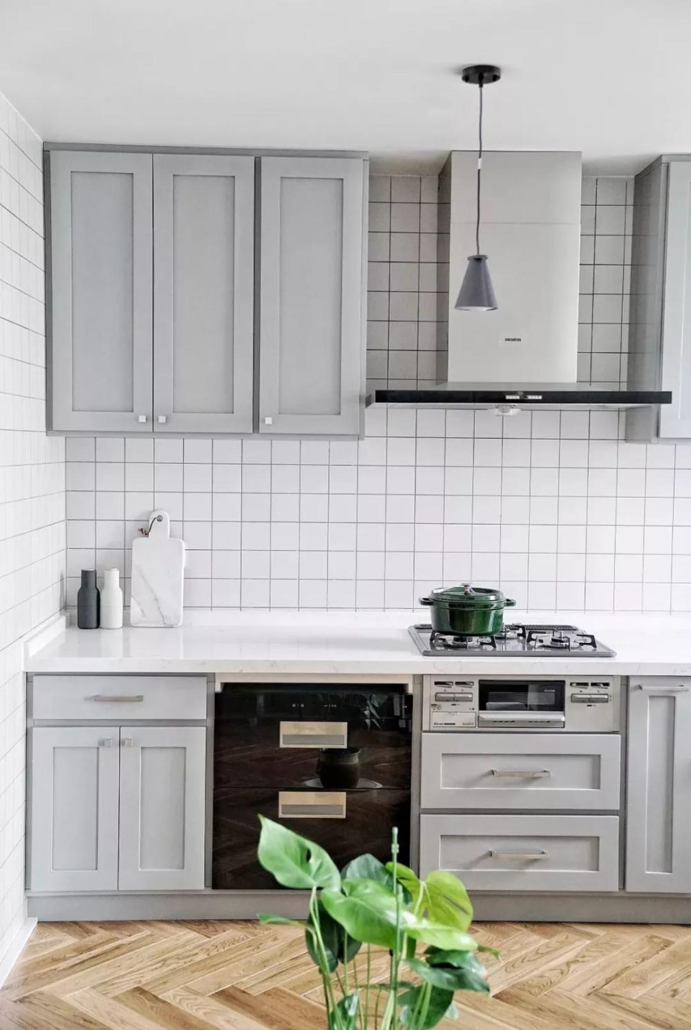 28平米店如何装修,28平怎么装修成两室一厅