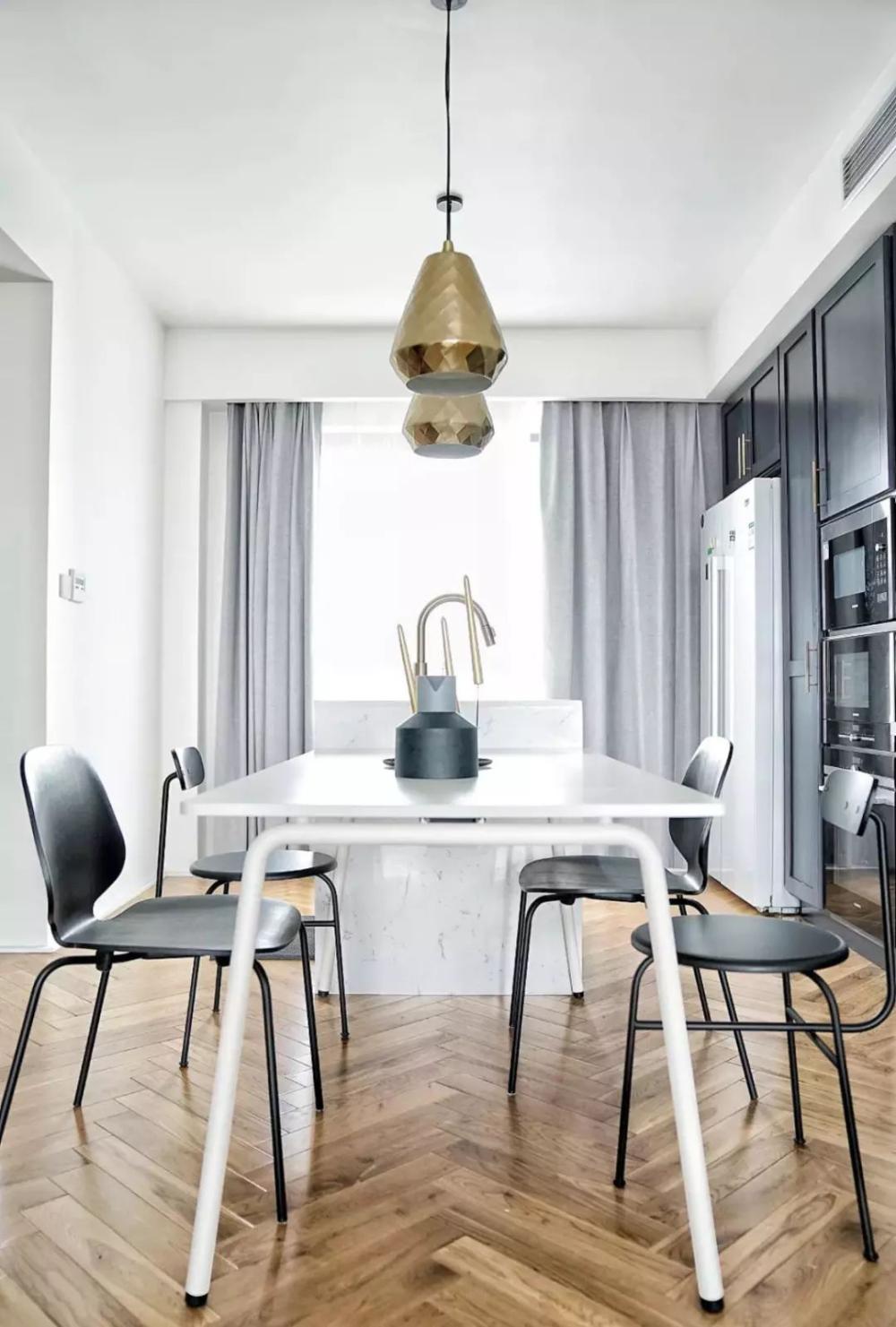 28平米店如何装修,28平怎么装修成两室一厅