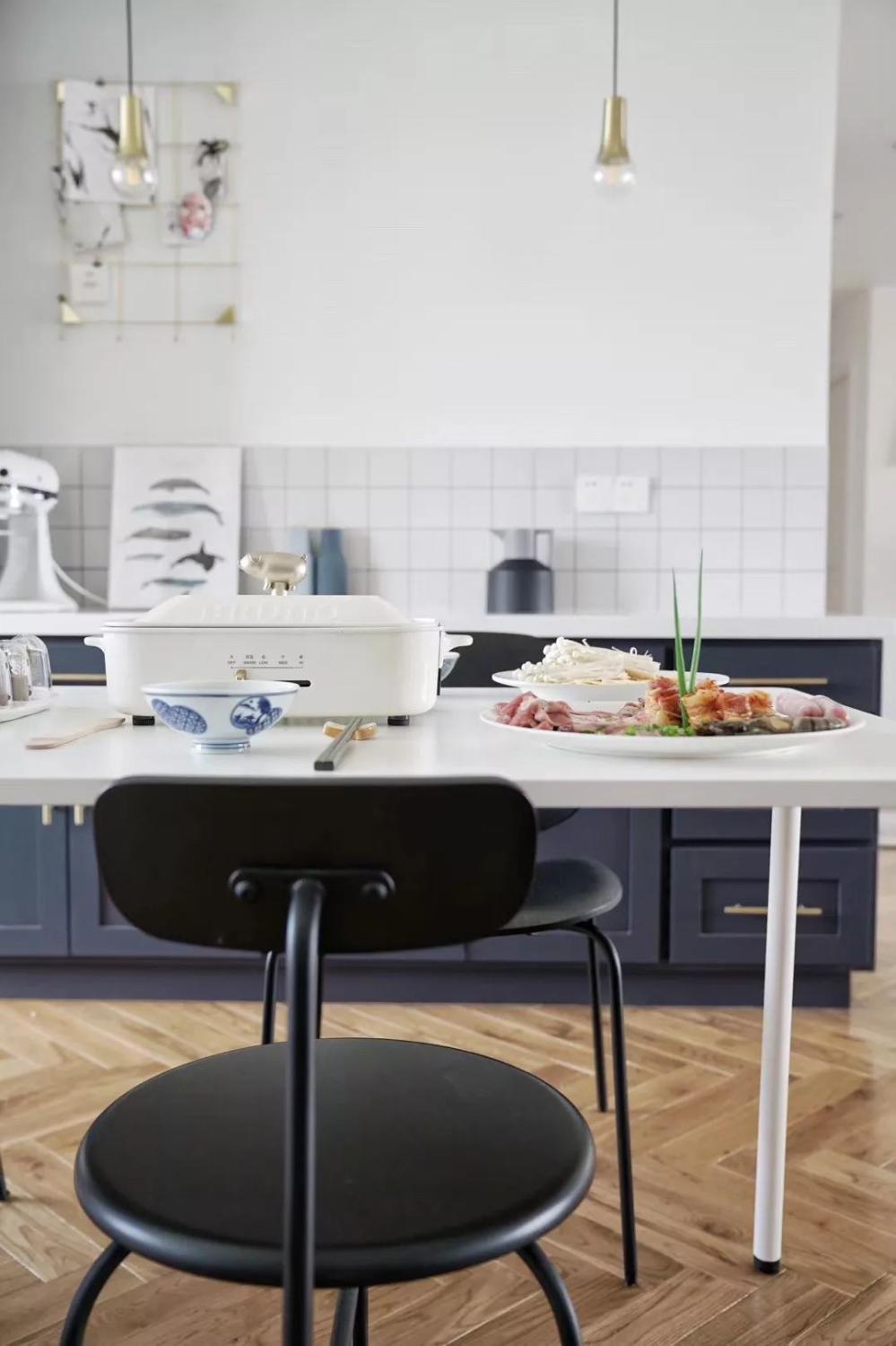 28平米店如何装修,28平怎么装修成两室一厅