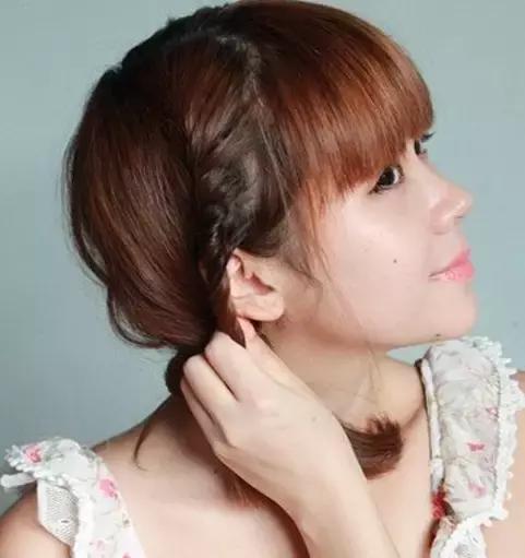 齐肩发发型扎法教程,齐肩发编发教程简单又好看