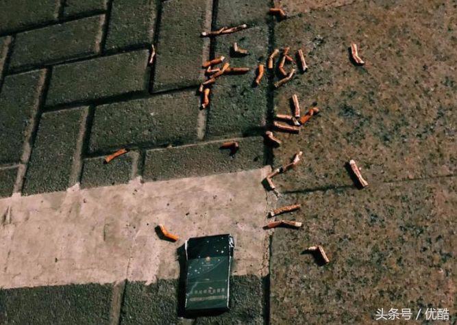 被甩后，她背着一把菜刀追他到北京｜凌晨四点的重庆