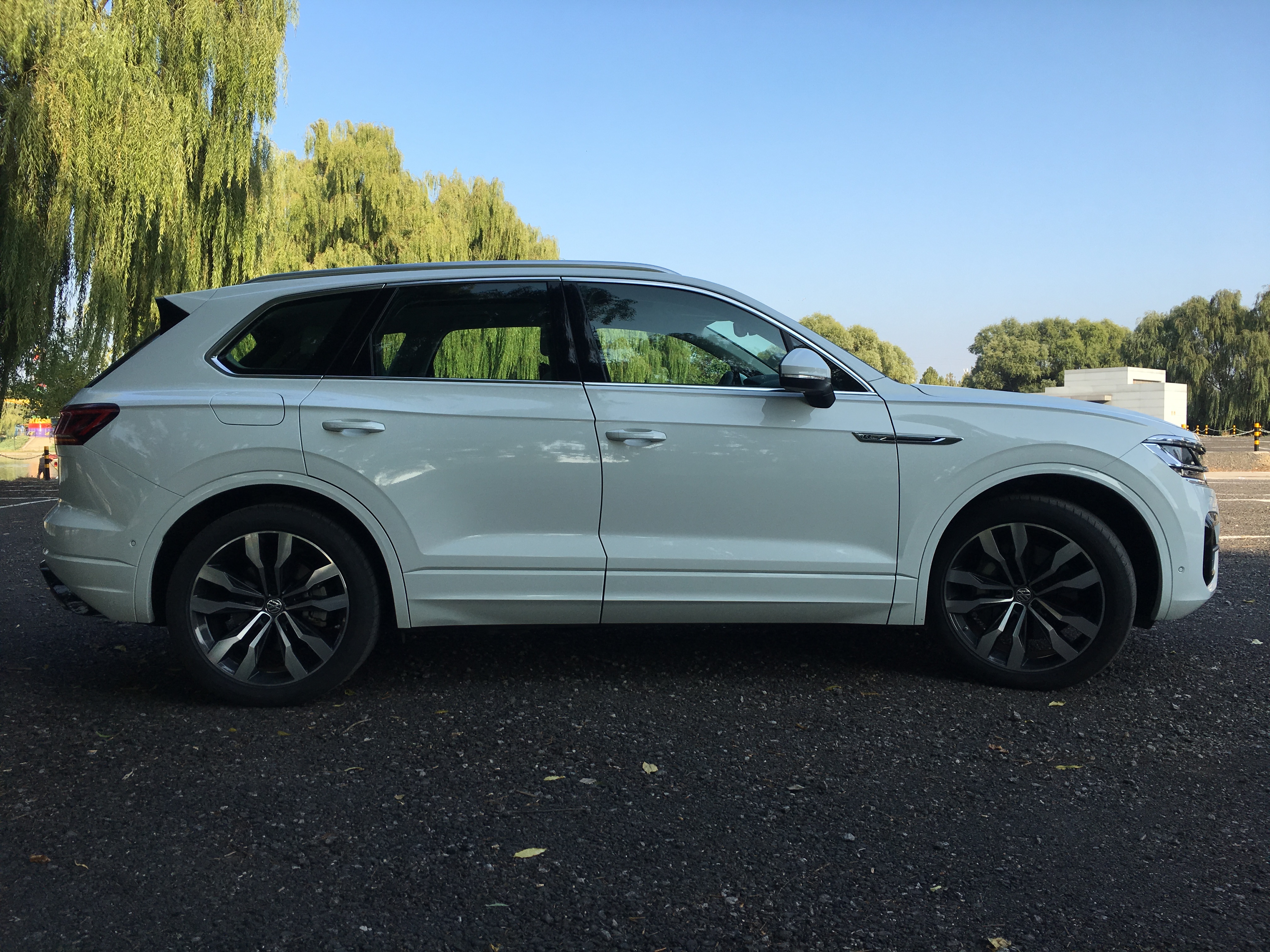 大众途锐锐尊版沉浸式体验,大众途锐经典风采