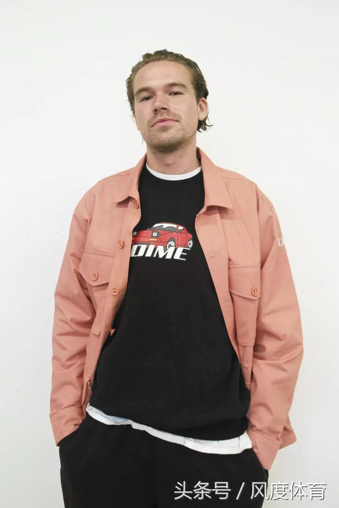 2019秋冬款运动休闲 (今年最流行的秋冬季运动套装)