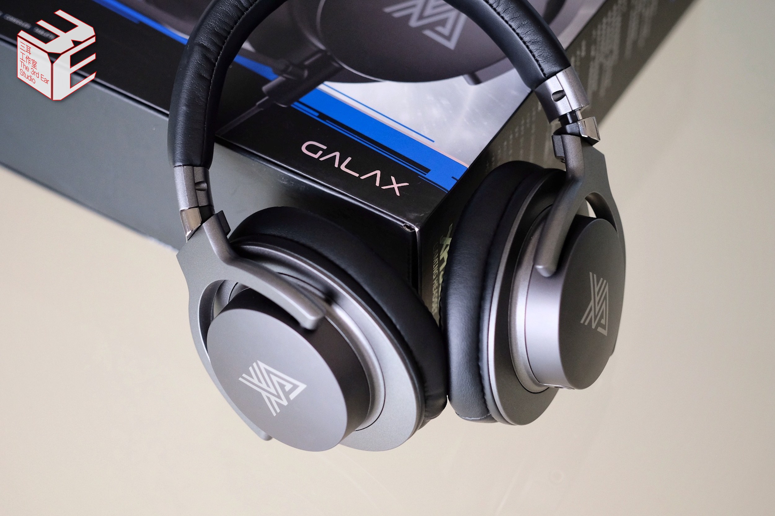 影驰星极冰夷XANOVAXH300耳机：音乐/游戏电竞双重性格一键切换