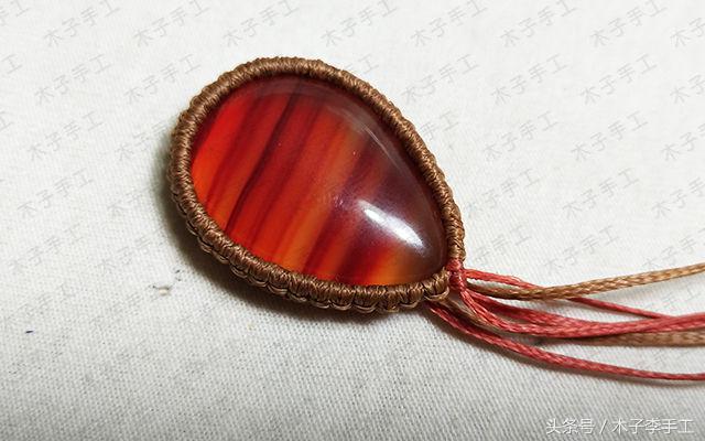 石头吊坠穿珠子编绳教程,尖晶石小吊坠编法