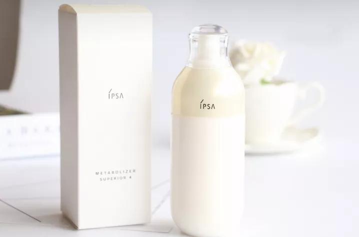 春天皮肤干燥起皮发痒用什么方法,皮肤干燥起皮特别疼急救