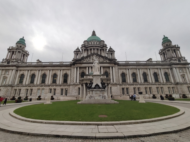 内外兼修软硬兼备vivox23评测,vivox23上手体验感觉好吗