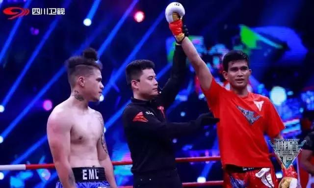 重炮高手点名挑战！泰国“毒莲”遭遇史上最强对决