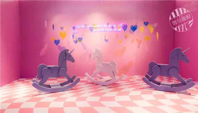 上海时装周展览场地,小型上海时装周