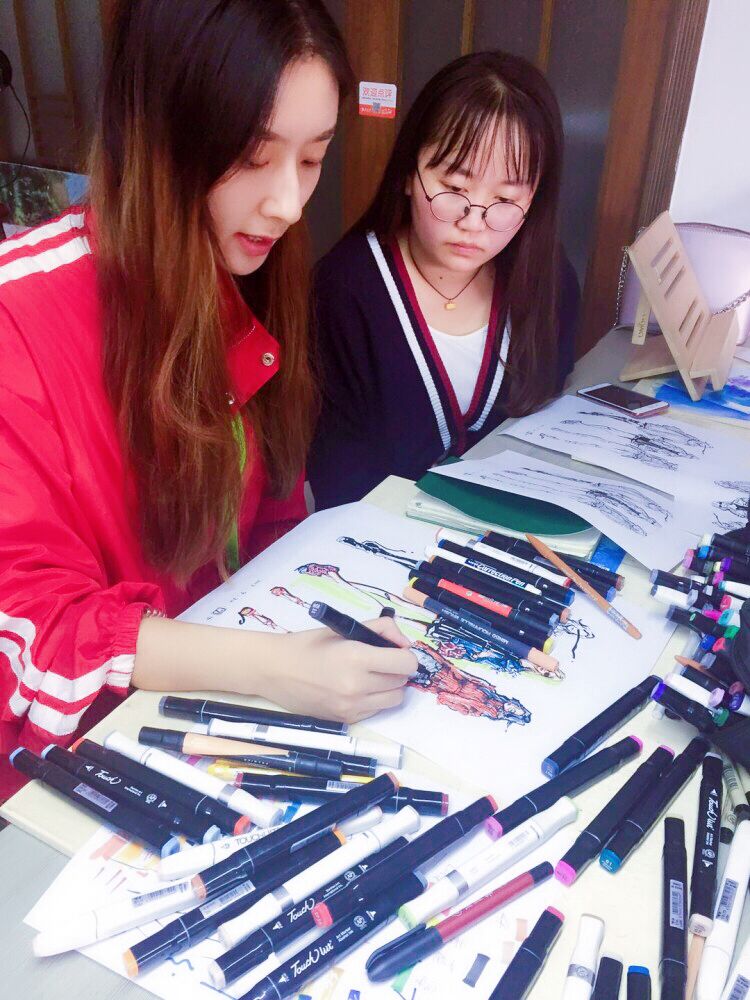 南京方圆画室图片大全,零基础插画设计画室