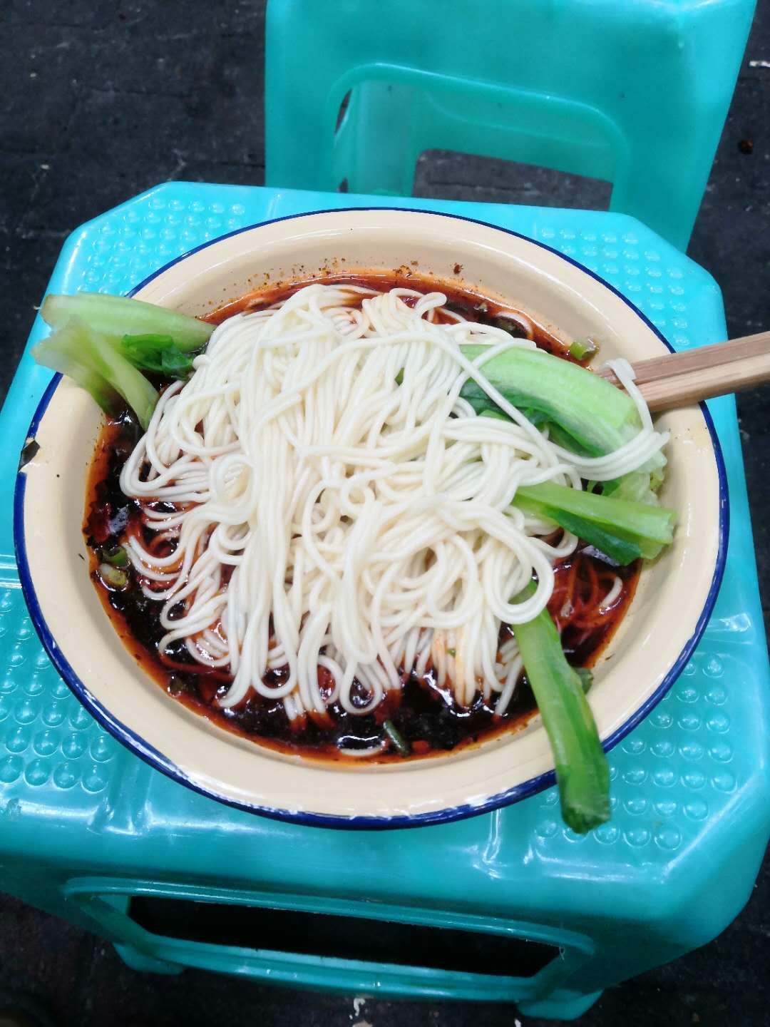 武隆糊辣壳小面,重庆南岸糊辣壳小面视频