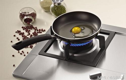 燃气灶出气孔多费气不,燃气灶堵了火焰小怎么办