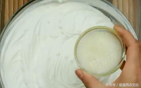 新手学做蛋糕视频教程全集,制作蛋糕30秒学会简单的