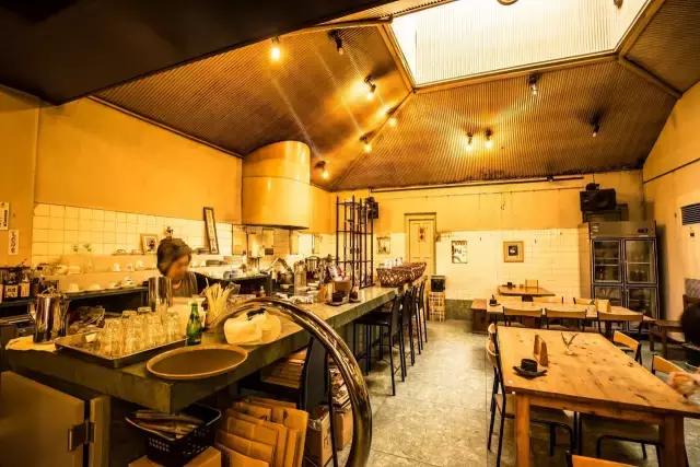 再提起广岛，脑海中不再是那首老歌或是那部黑白的法国电影