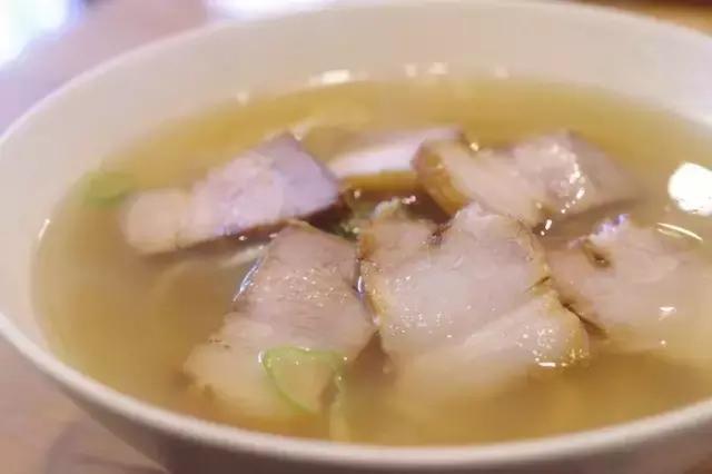 再提起广岛，脑海中不再是那首老歌或是那部黑白的法国电影