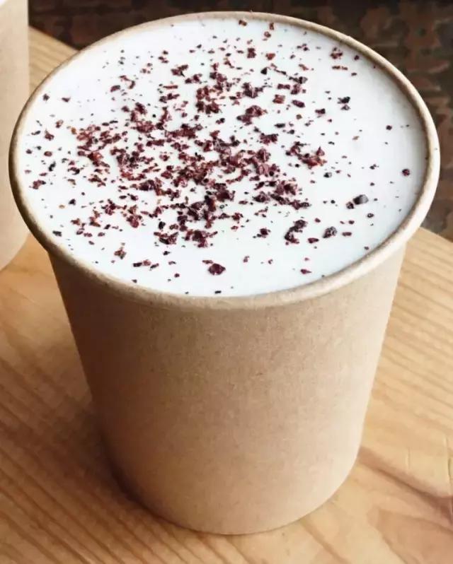 再提起广岛，脑海中不再是那首老歌或是那部黑白的法国电影