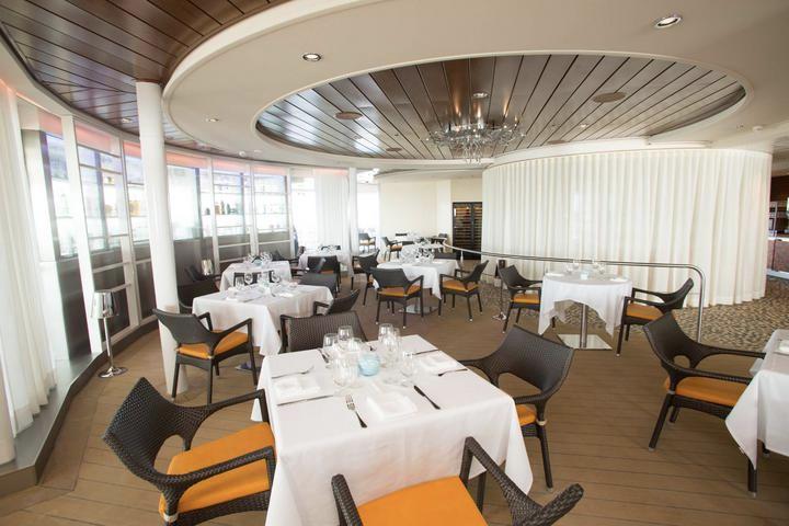 乘坐海洋量子号，来一场说走就走的海上旅行吧！