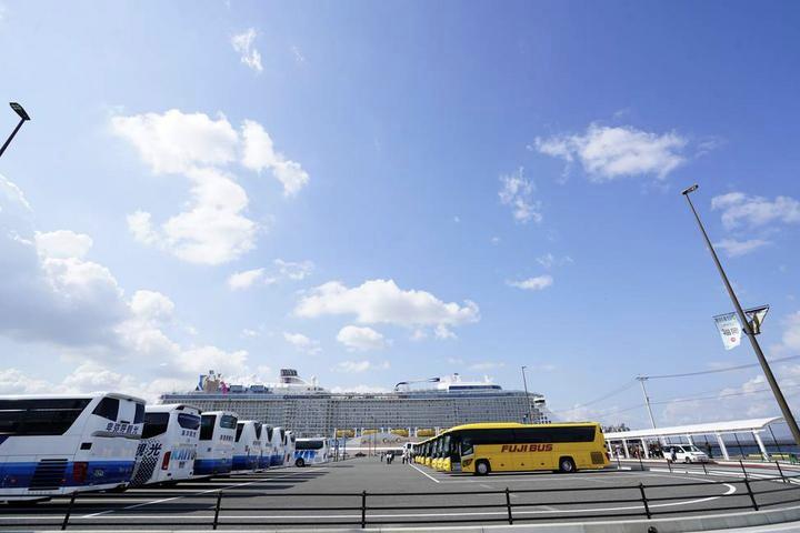 乘坐海洋量子号，来一场说走就走的海上旅行吧！