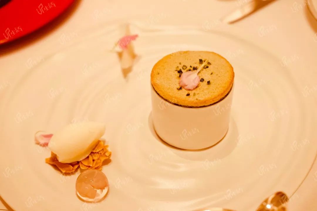 成都人气最高的蛋糕店,四川成都一天卖25万的蛋糕店