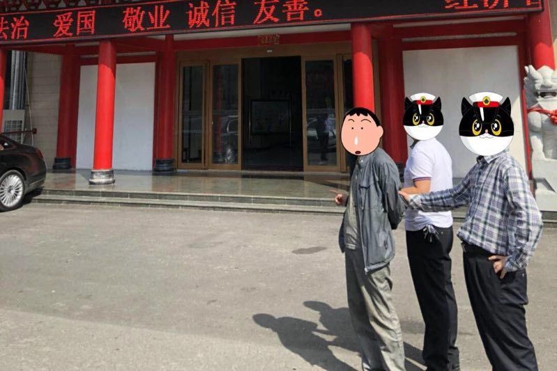民警偶遇可疑男子追查半年抓获,盐城最后落网的丢鞋男
